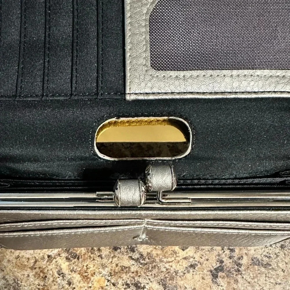 Tahari Metallic Silver Wallet with Kiss Lock Closure Identity Protect Lining - Picture 6 of 12